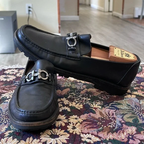 Salvatore Ferragamo Master Gancini Black Leather Men’s Loafers Shoe Size…